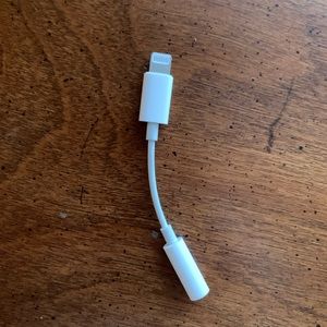 iPhone adapter